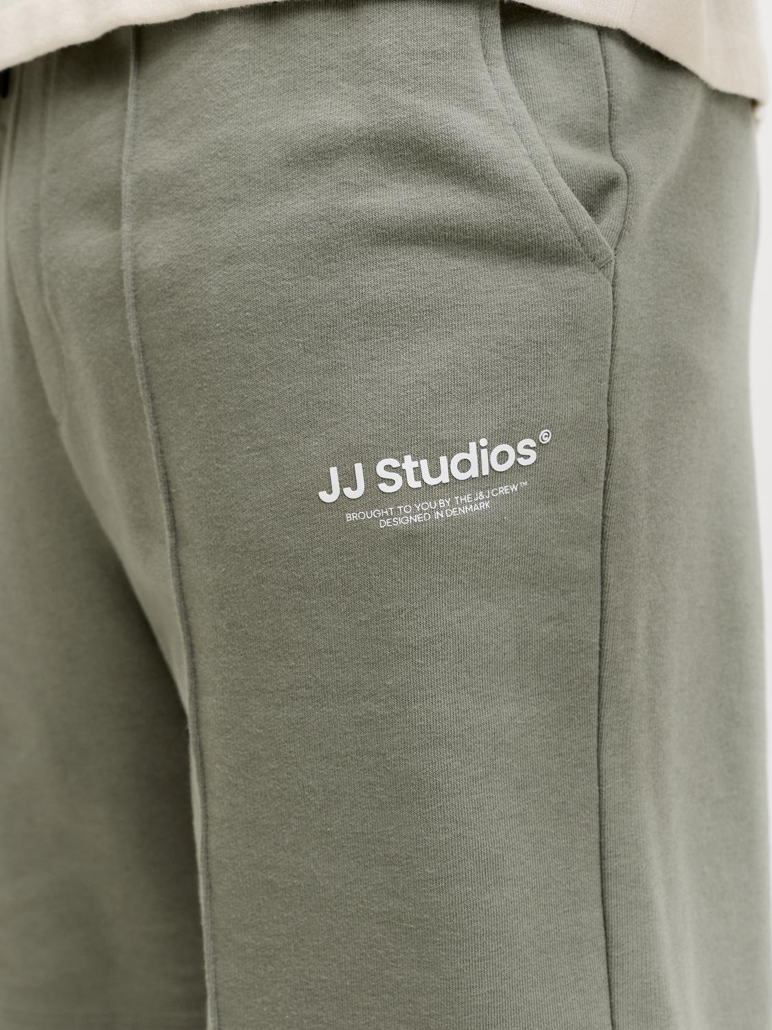 model_shot-detail