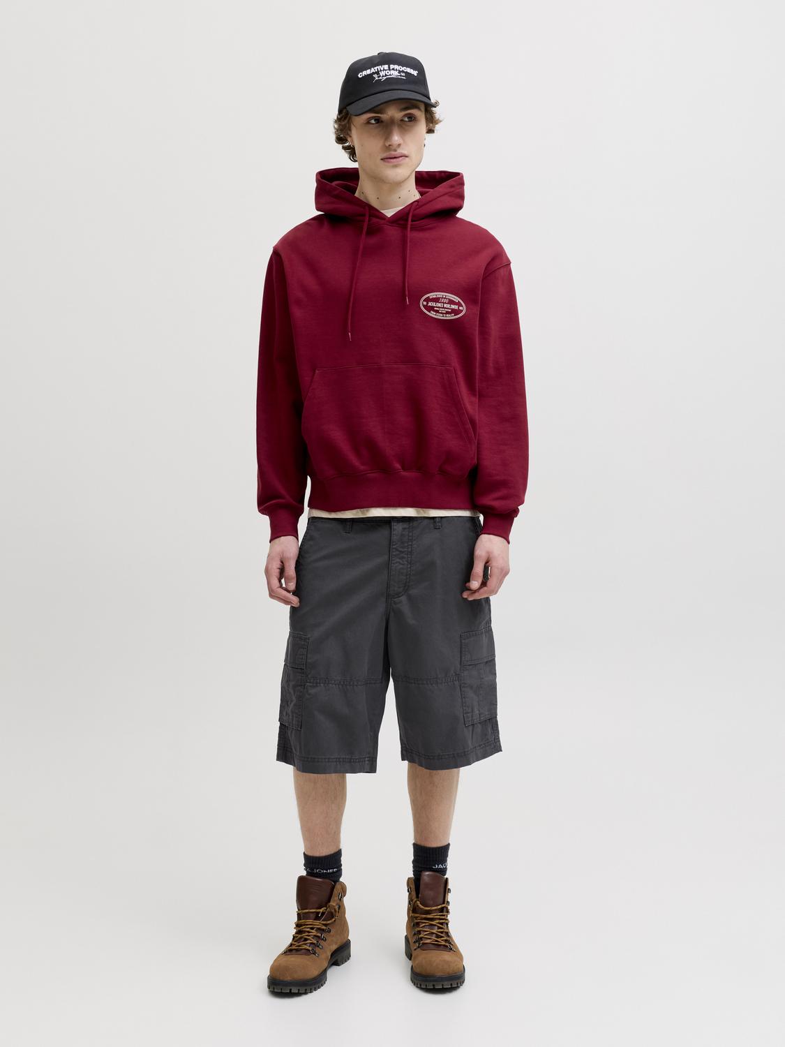 model_shot-front_full