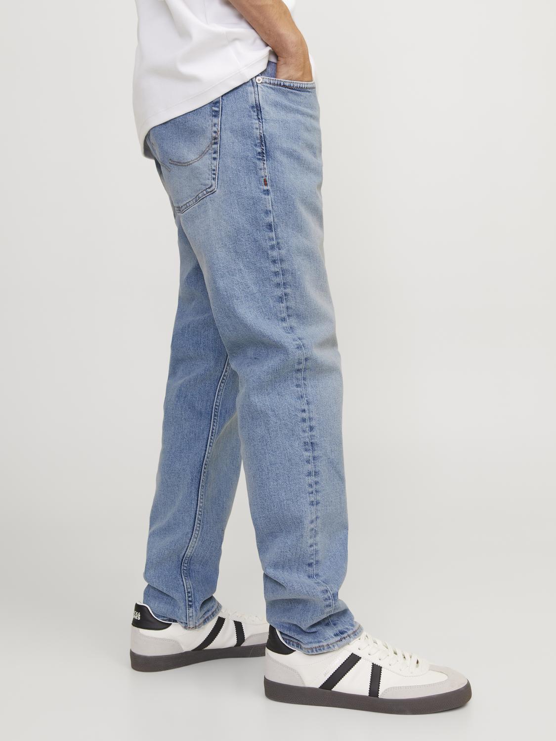 model_shot-detail