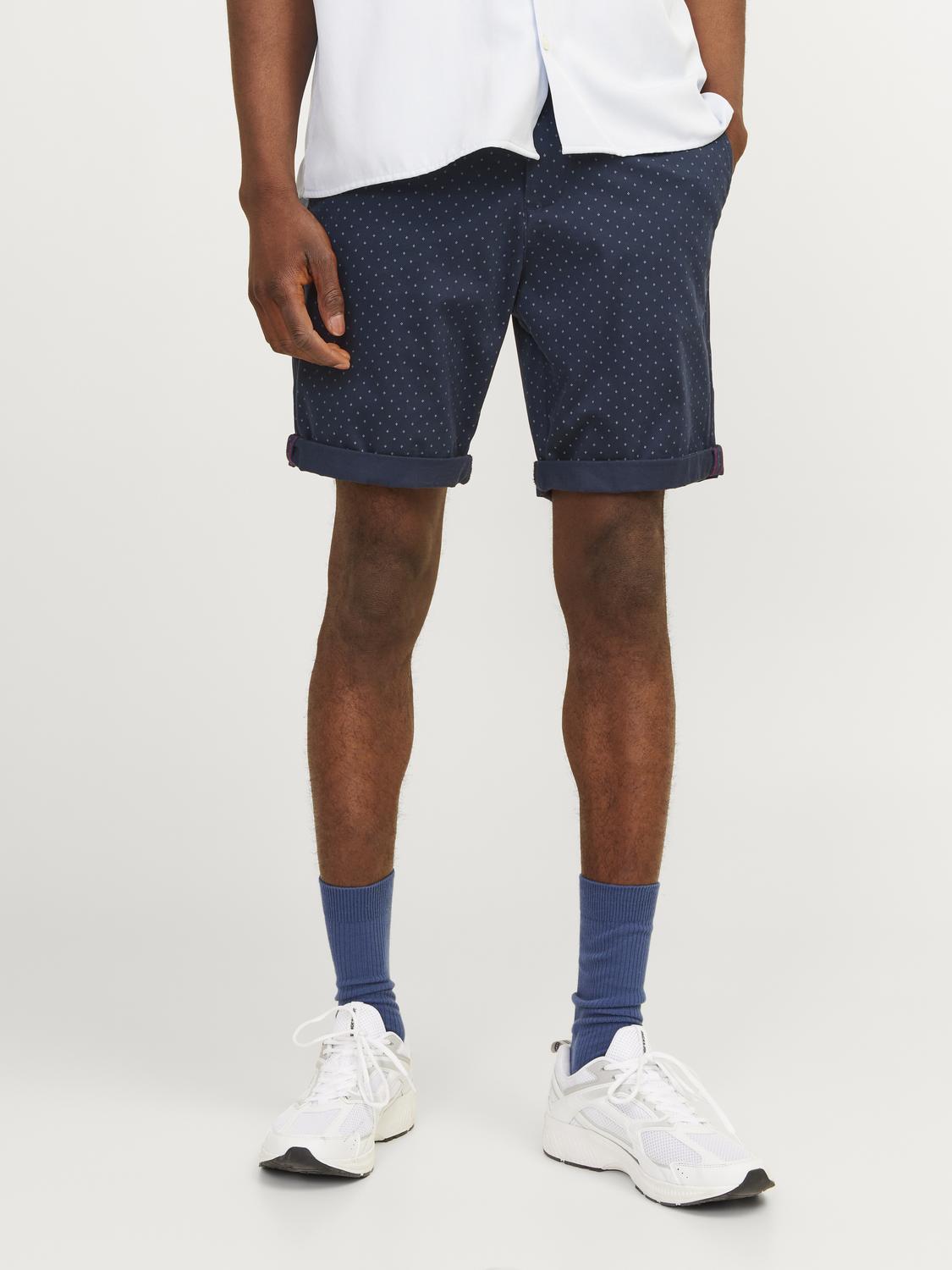 model_shot-front