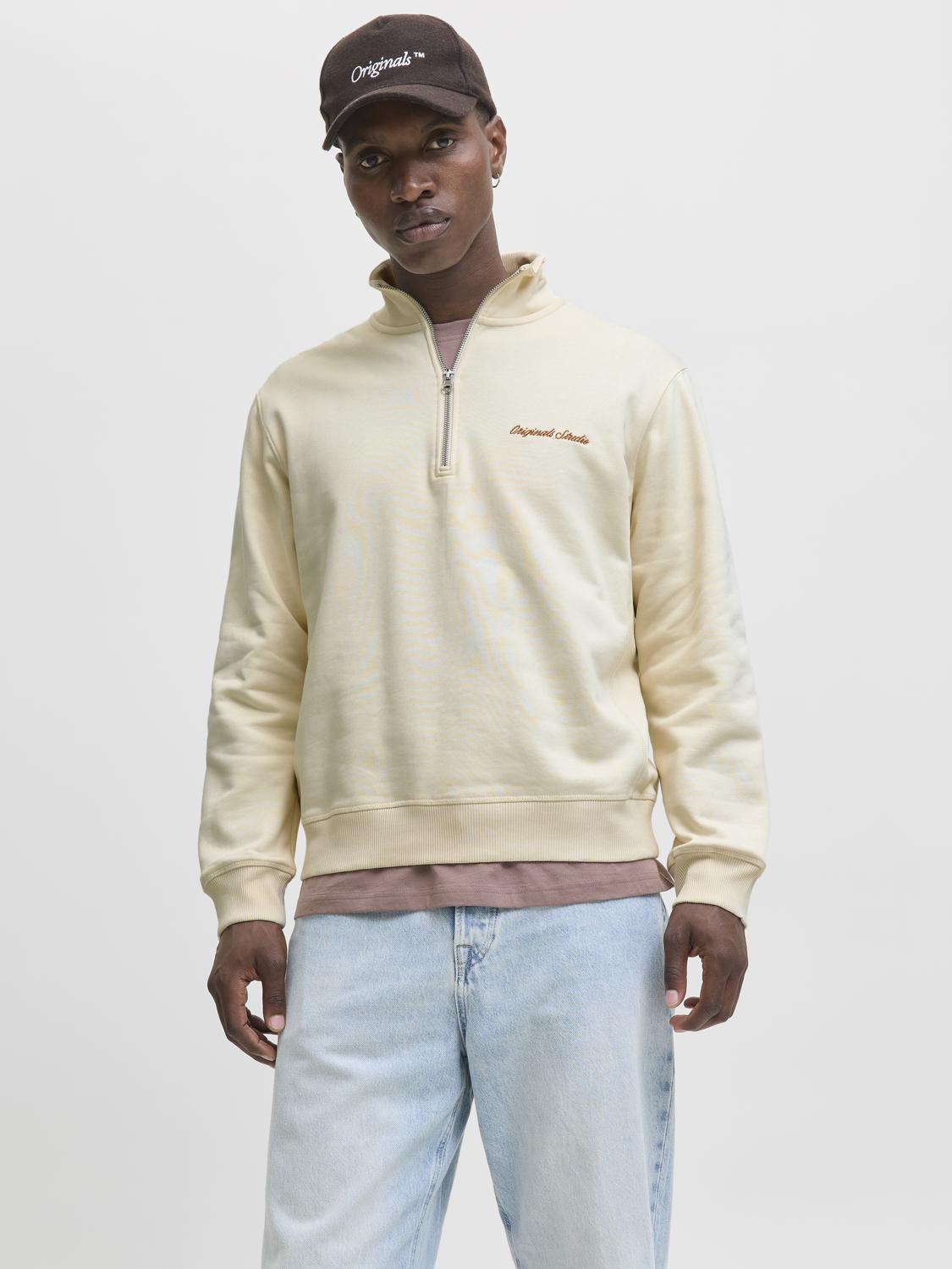 model_shot-front