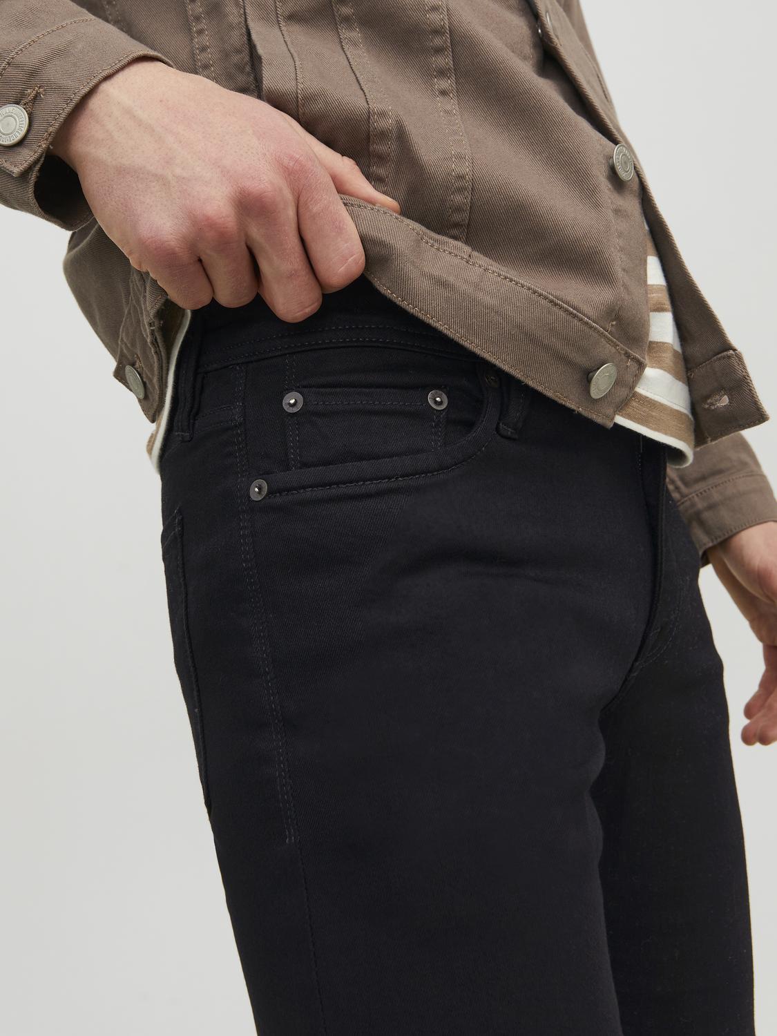 model_shot-detail