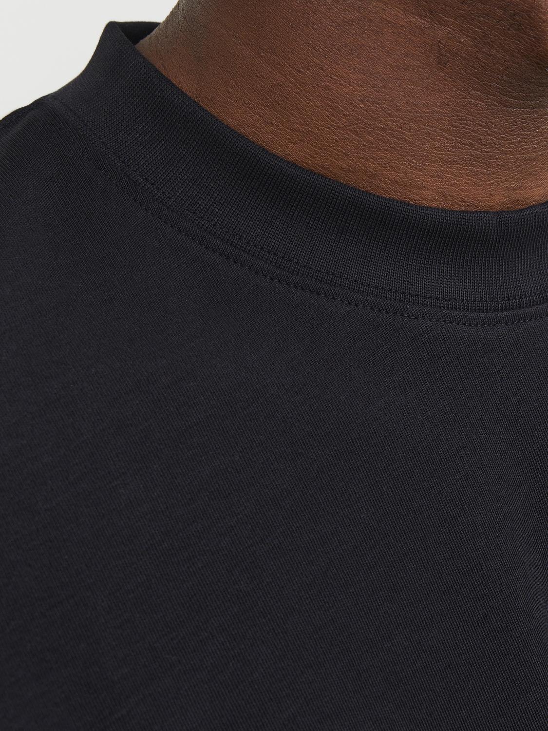 model_shot-detail