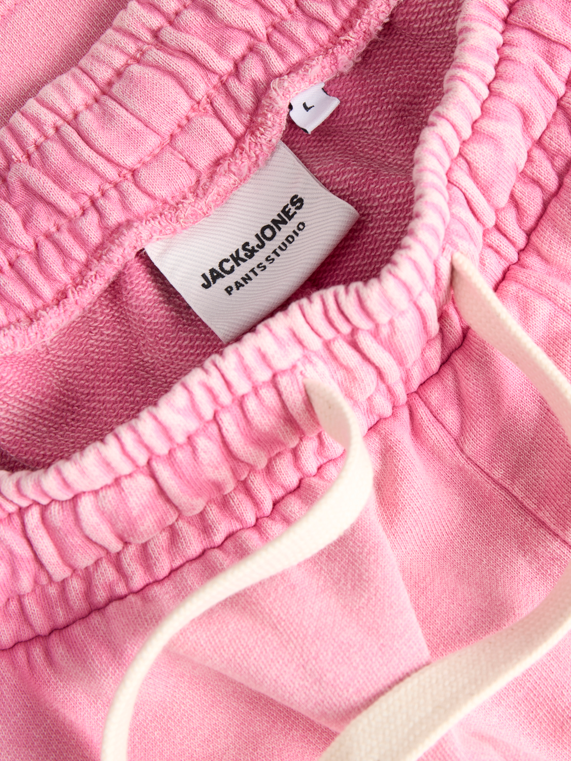 model_shot-detail