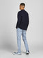 model_shot-back