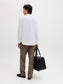 model_shot-back