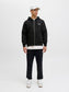 model_shot-front_full