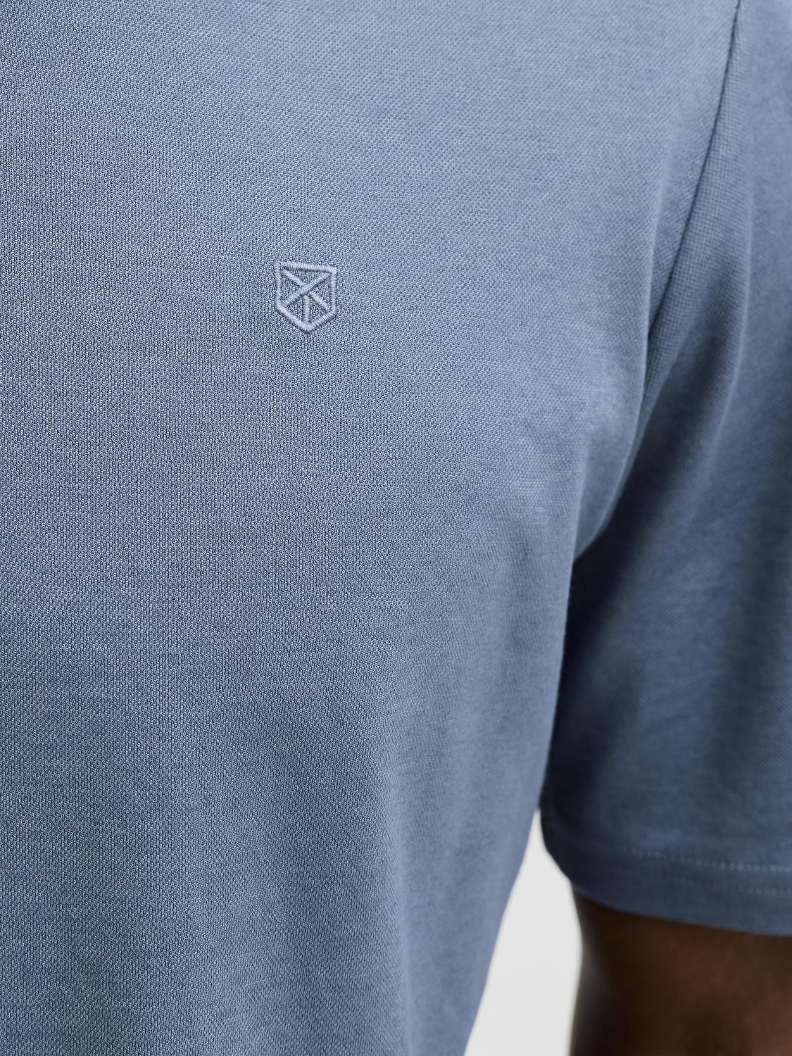 model_shot-detail
