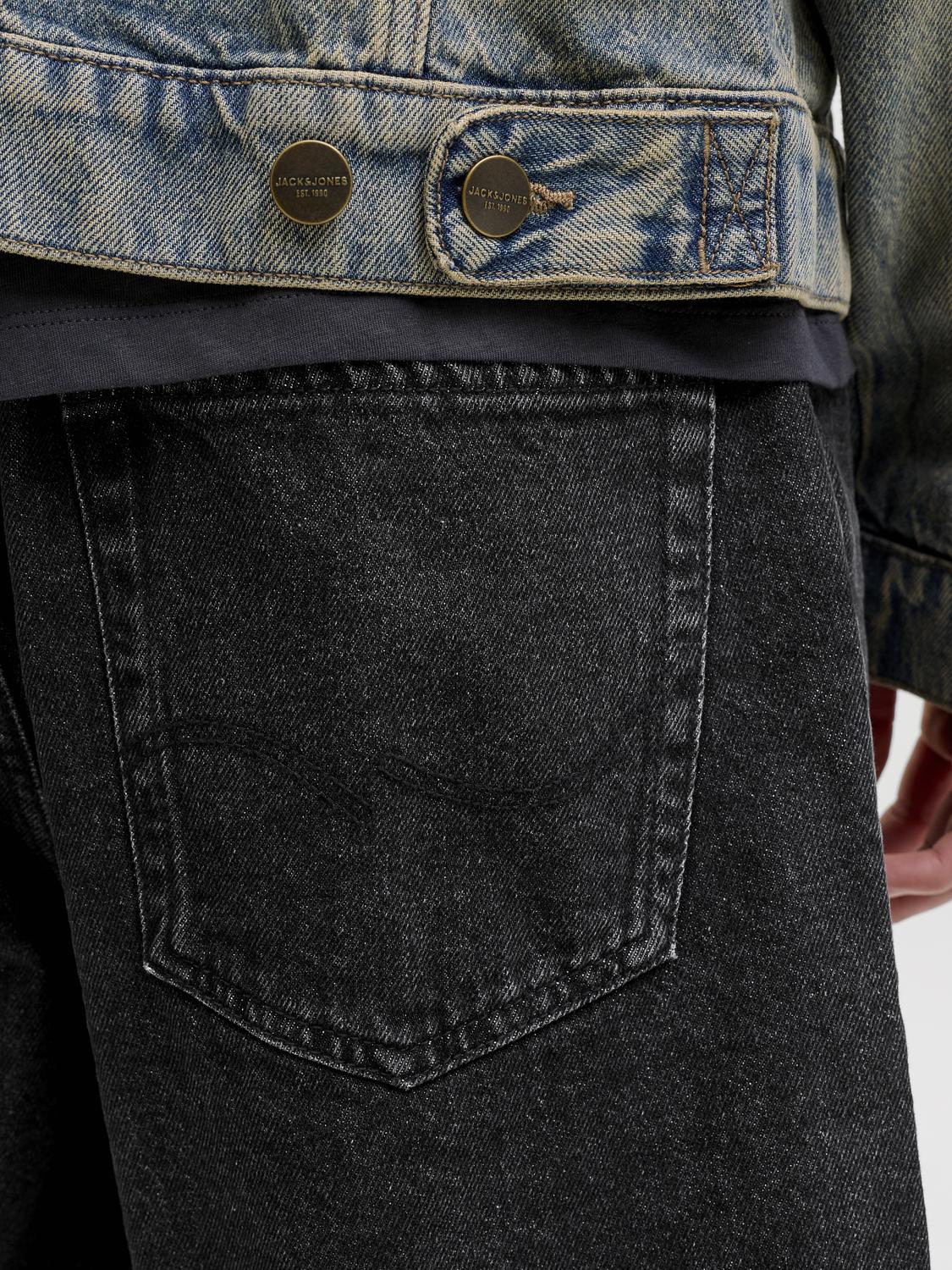 model_shot-detail