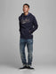 model_shot-front_full