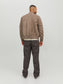 model_shot-back
