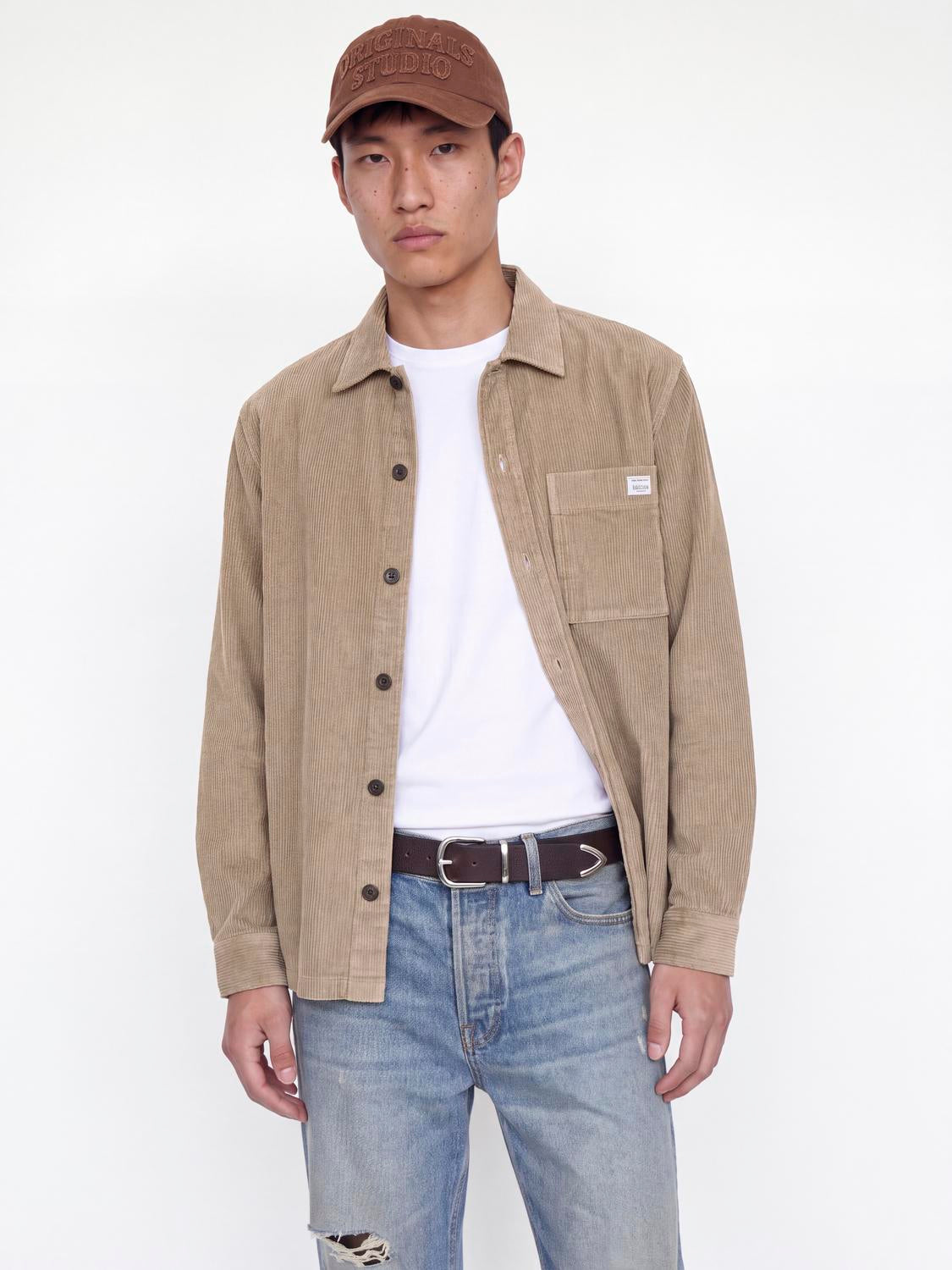 model_shot-front