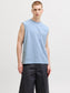 model_shot-front