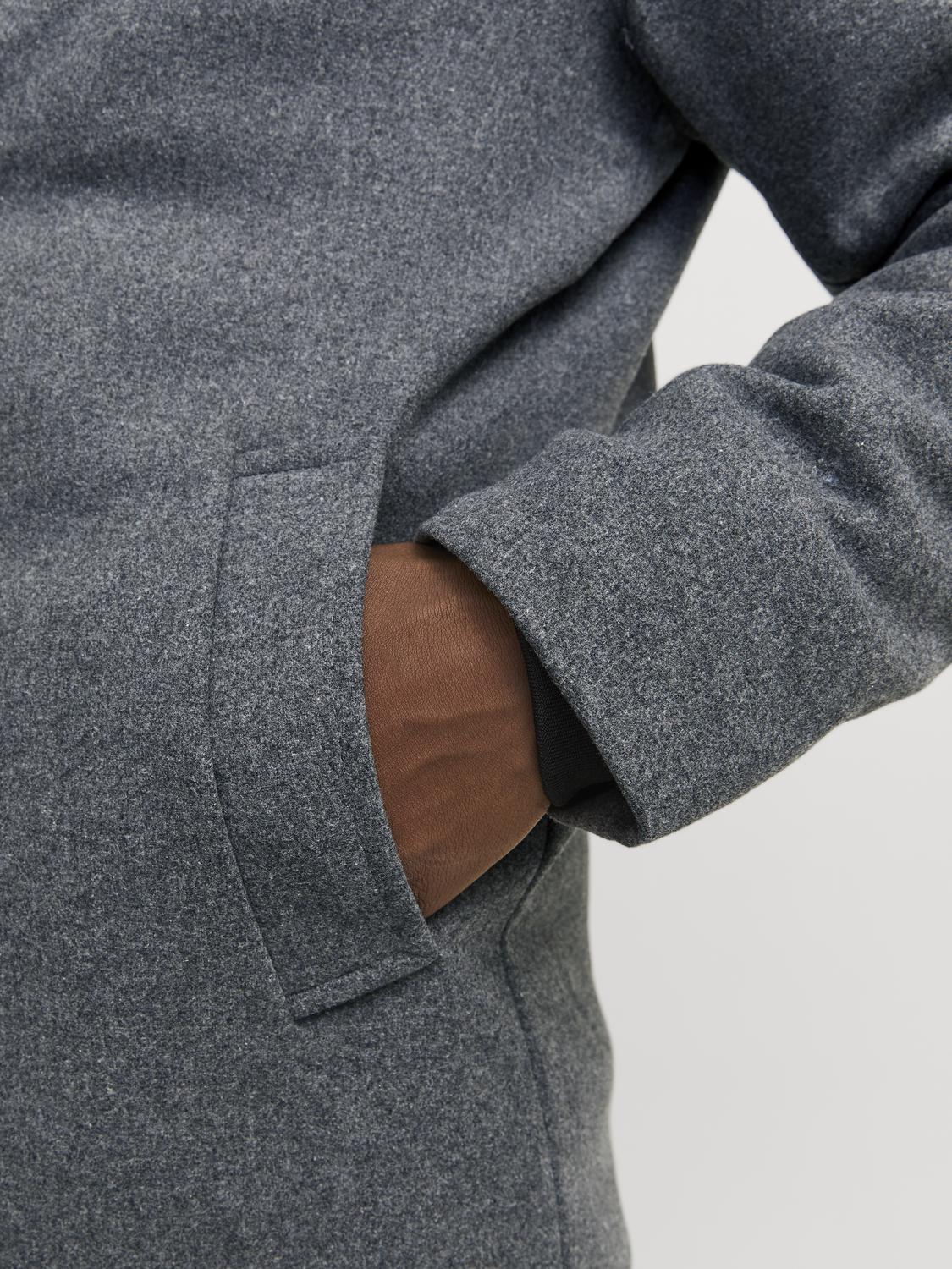 model_shot-detail