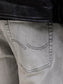 model_shot-detail