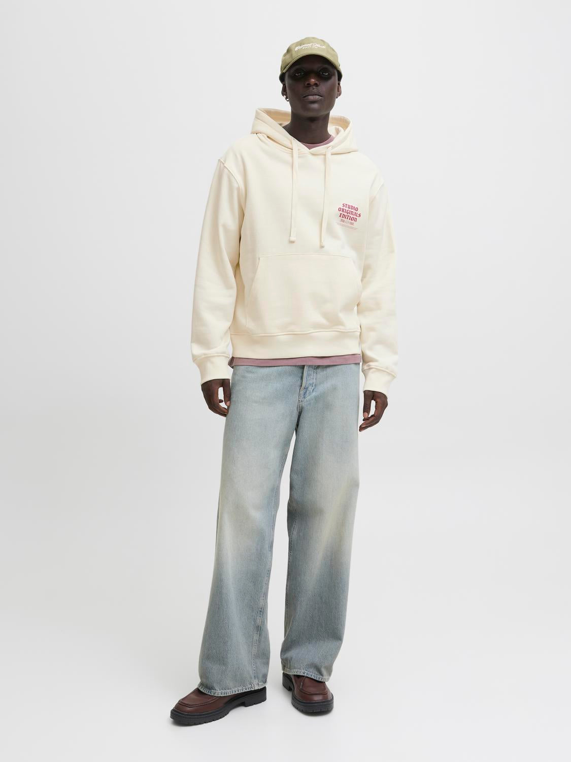 model_shot-front_full