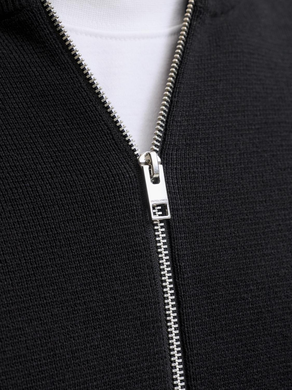 model_shot-detail