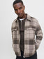 model_shot-creative