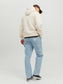 model_shot-back