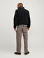 model_shot-back