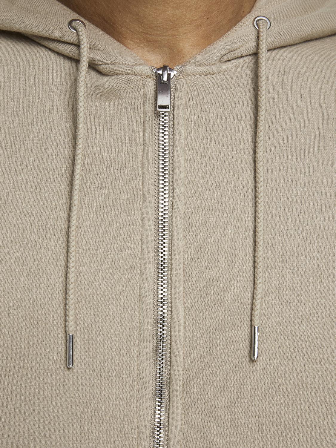 model_shot-detail