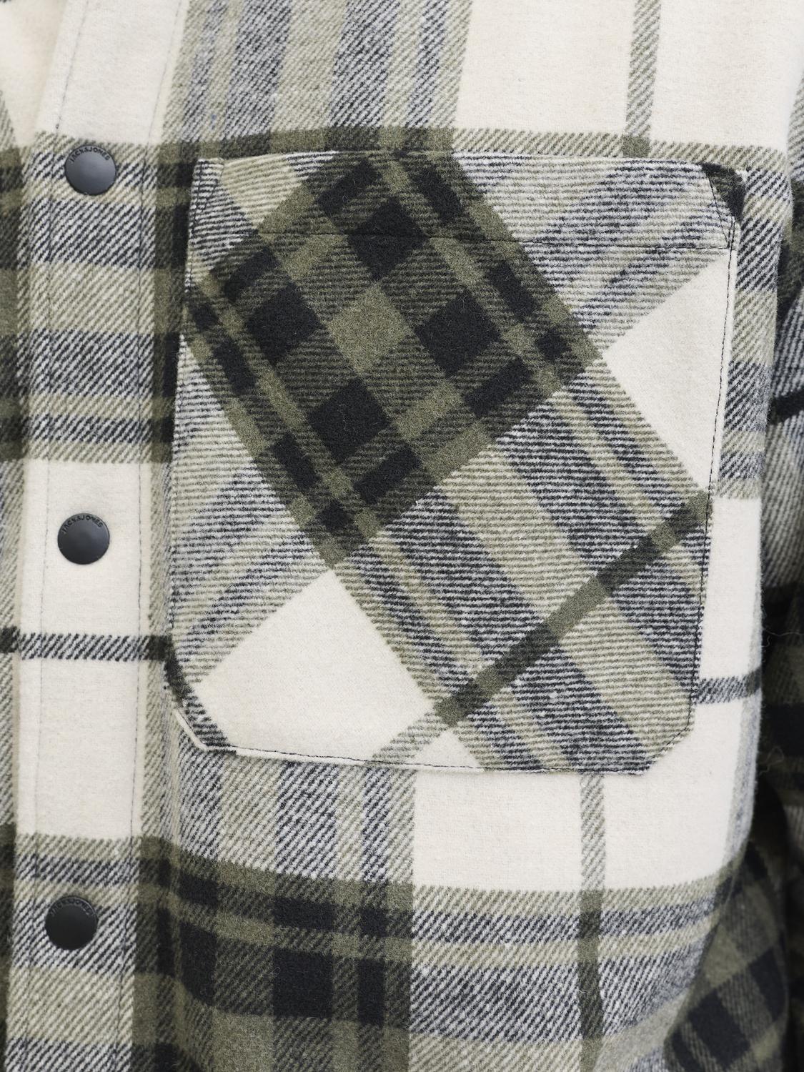 model_shot-detail
