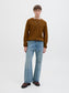 model_shot-front_full