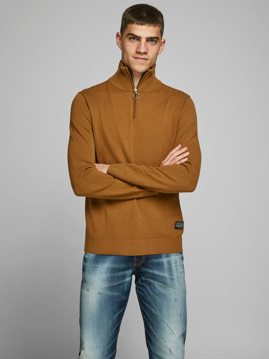 model_shot-front
