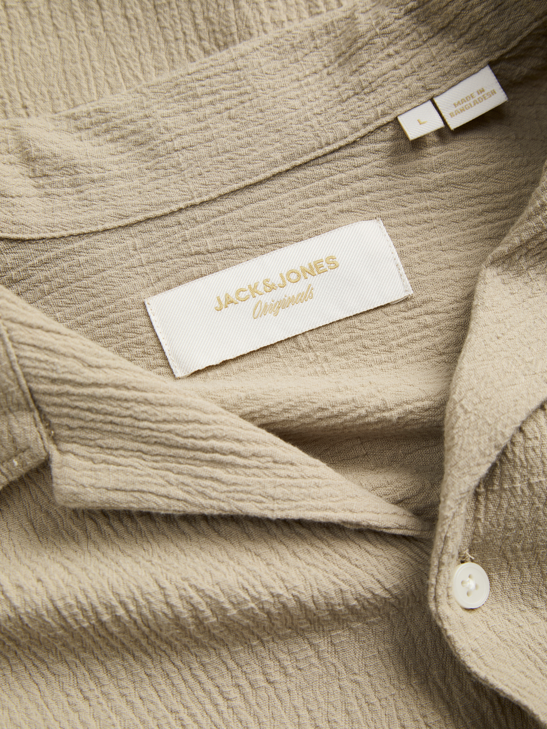 model_shot-detail