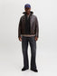 model_shot-front_full