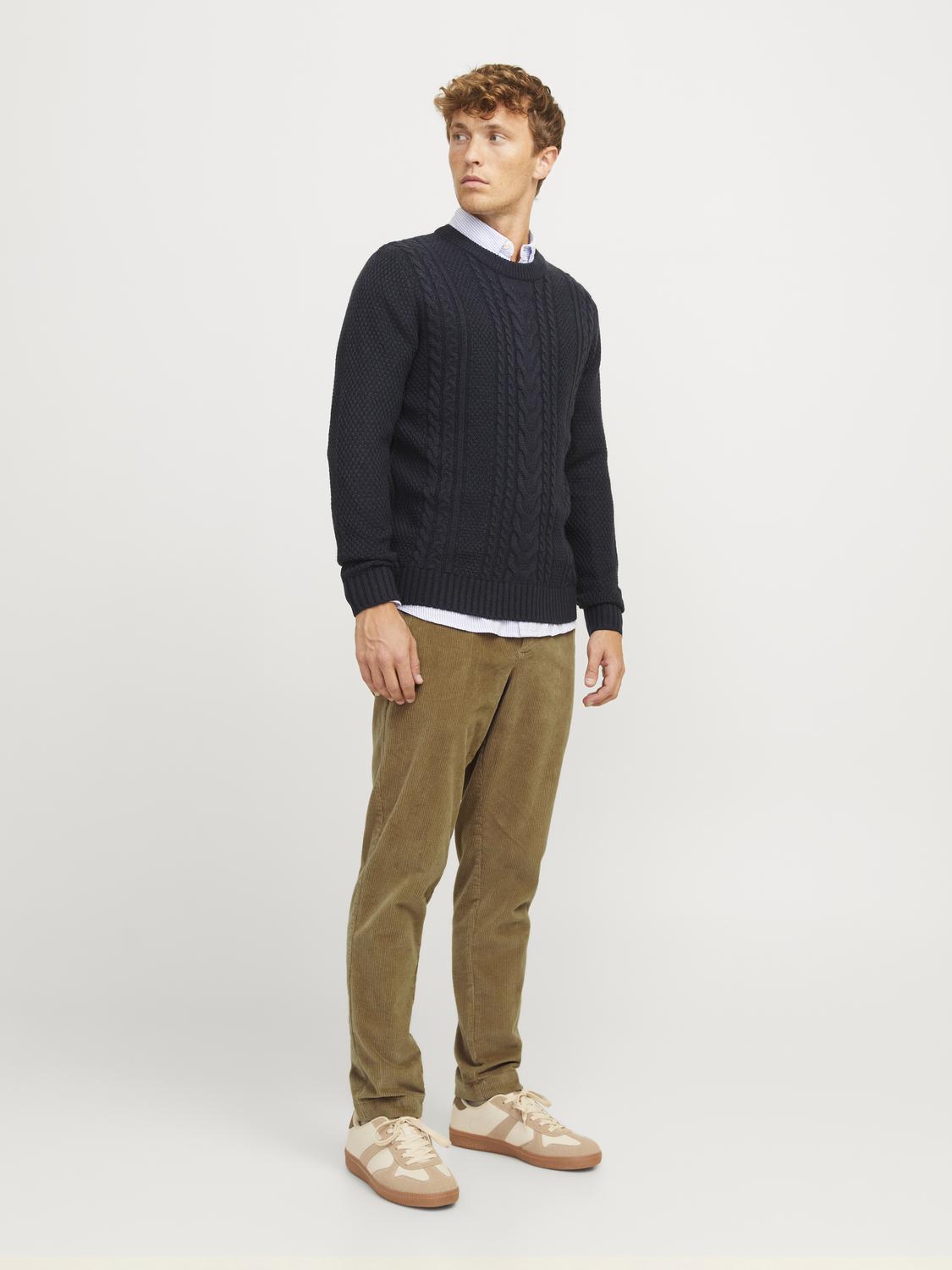 model_shot-front_full
