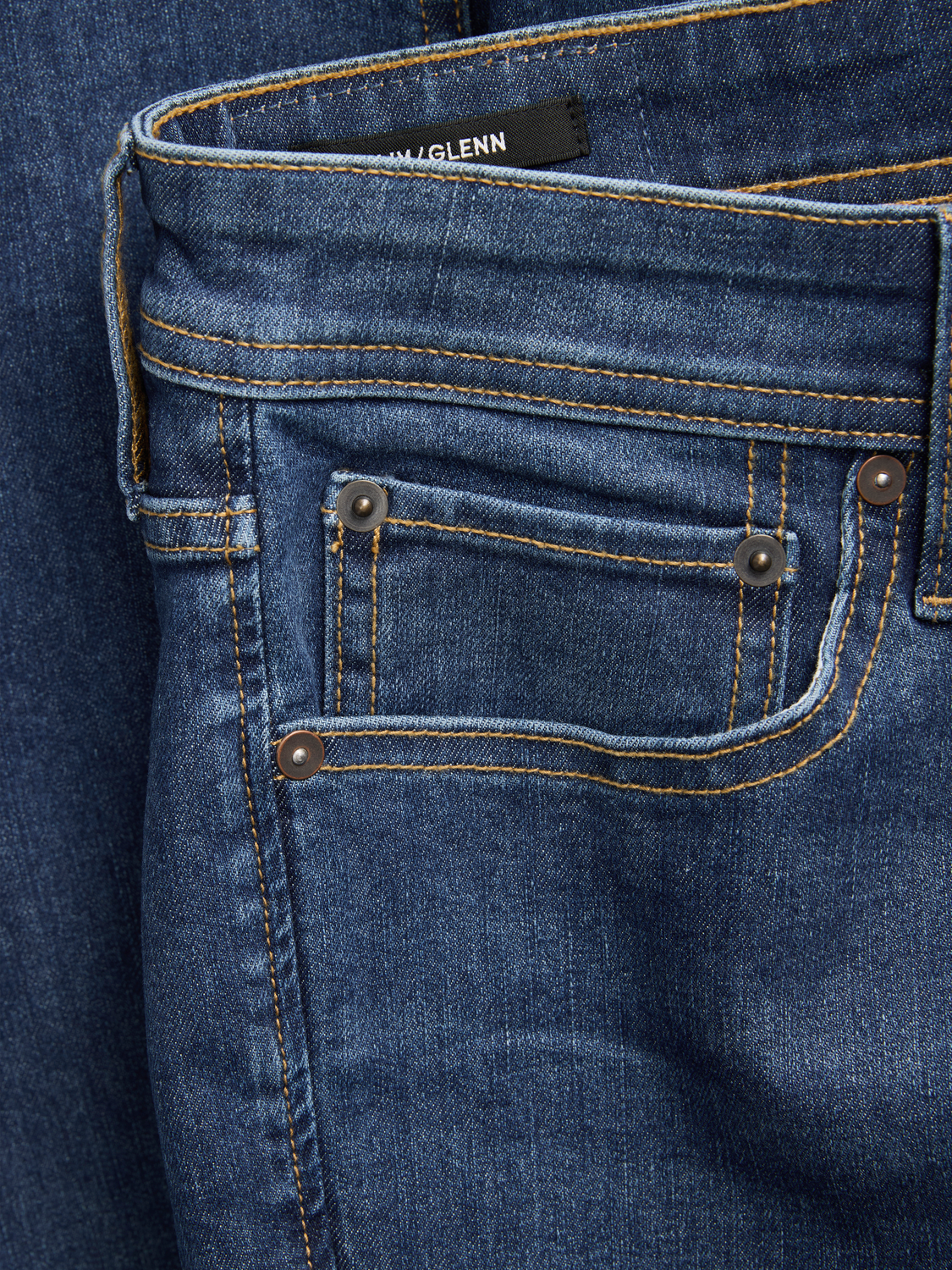 model_shot-detail