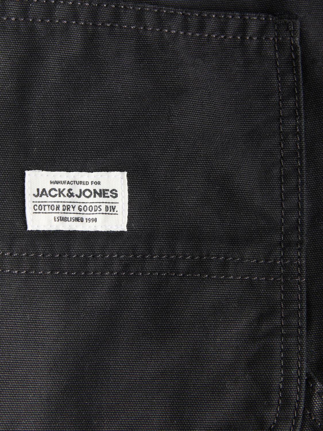 model_shot-detail