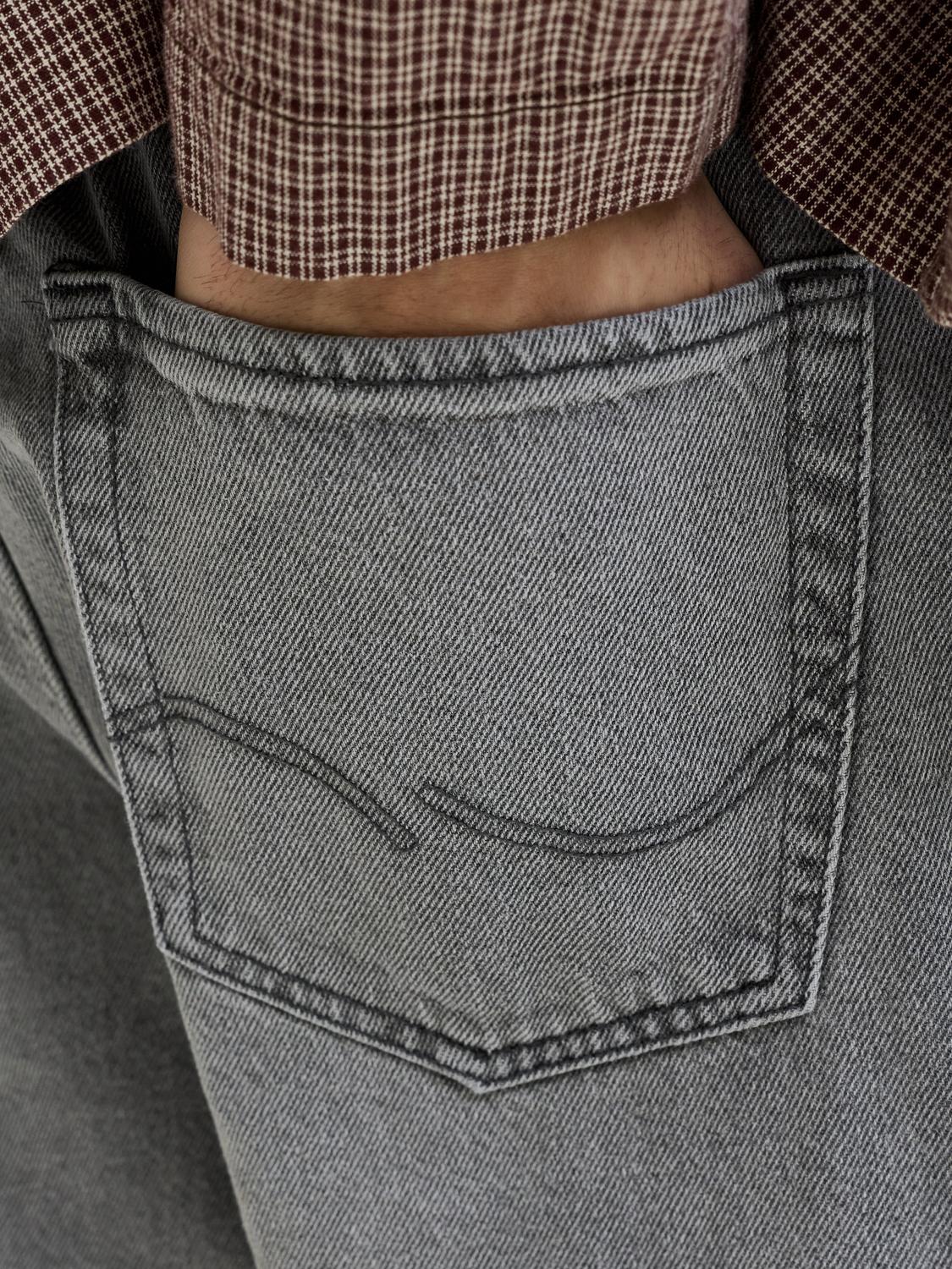 model_shot-detail