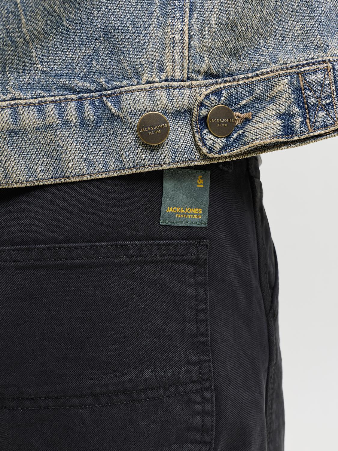 model_shot-detail
