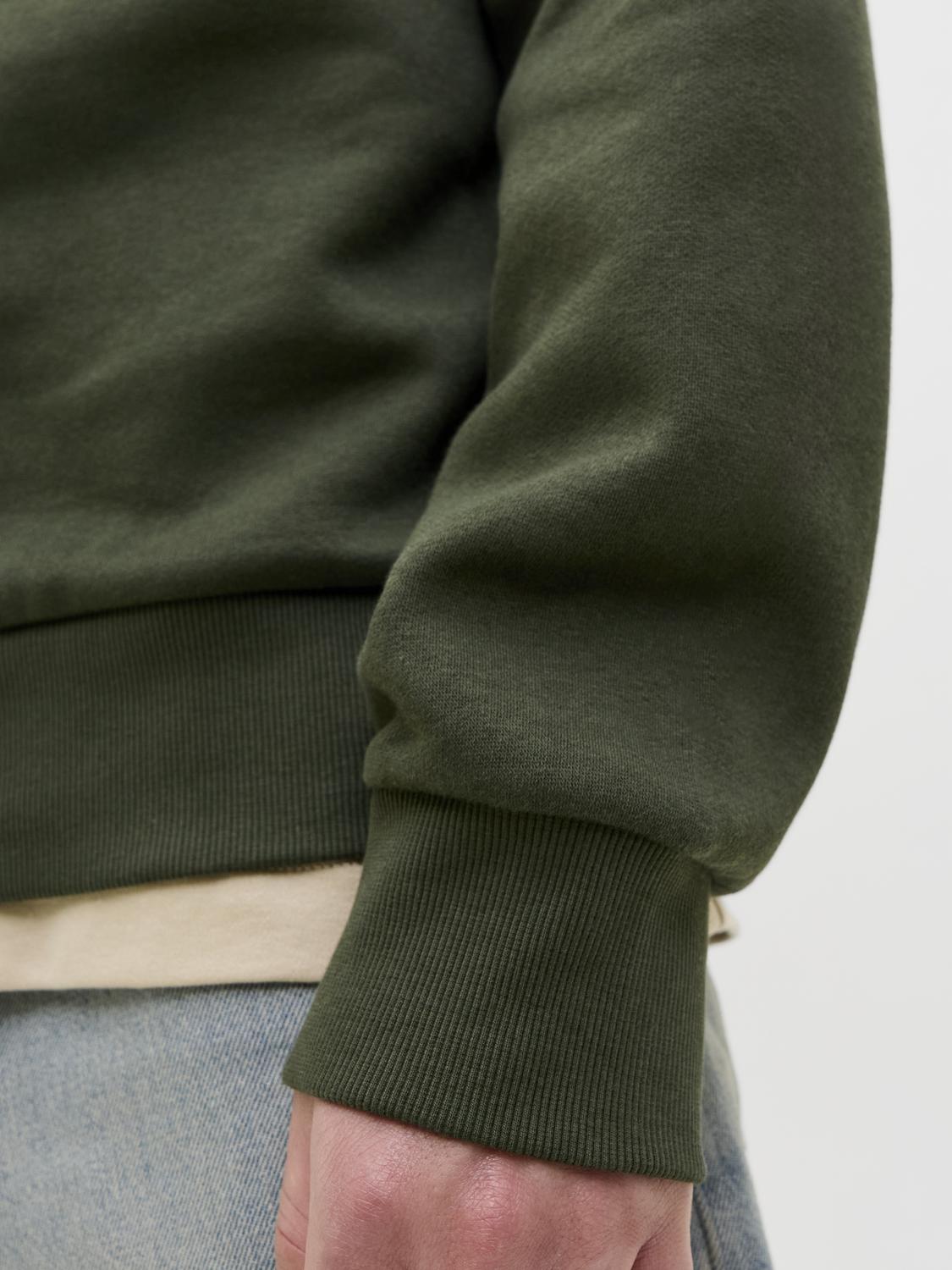 model_shot-detail