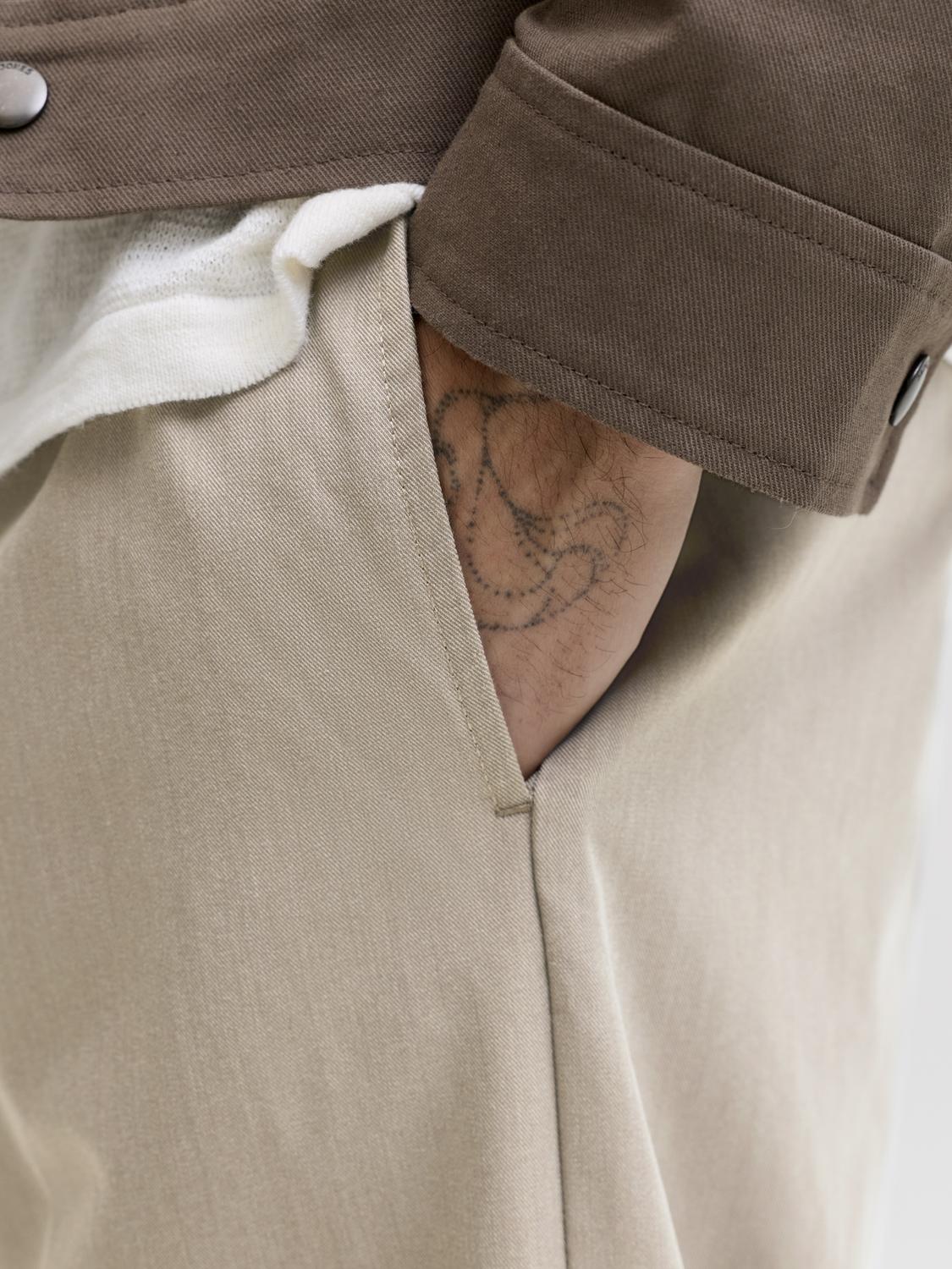 model_shot-detail