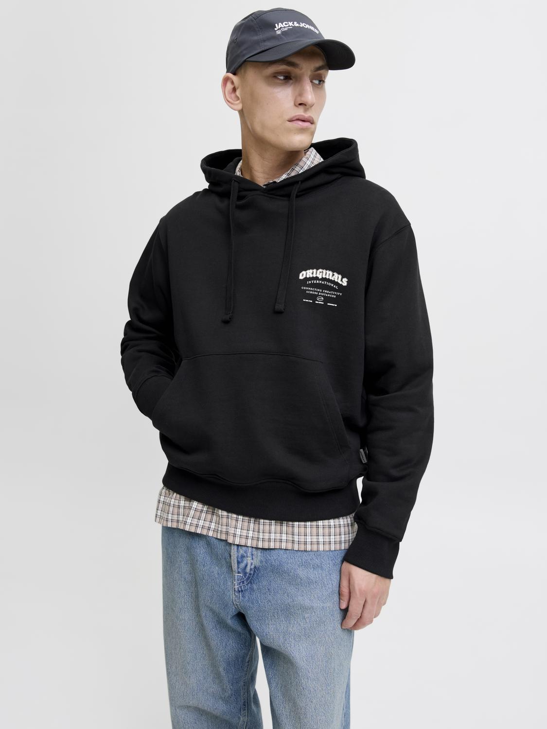 model_shot-front