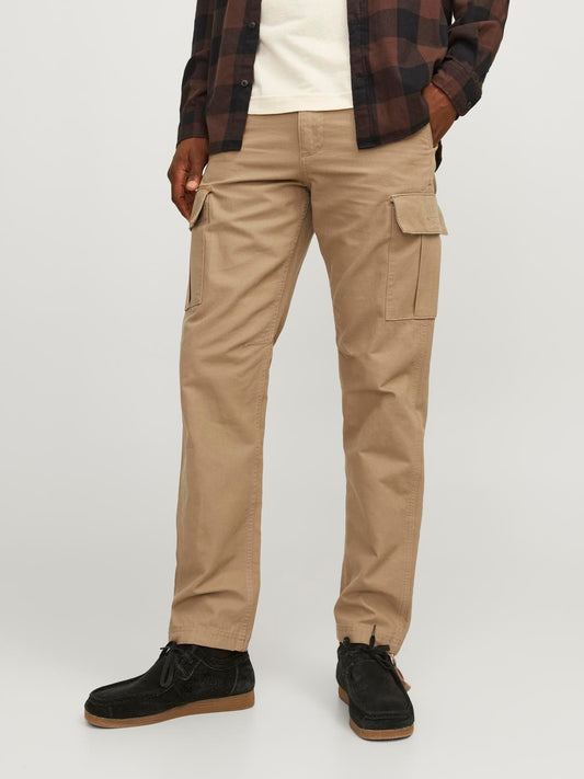 model_shot-front