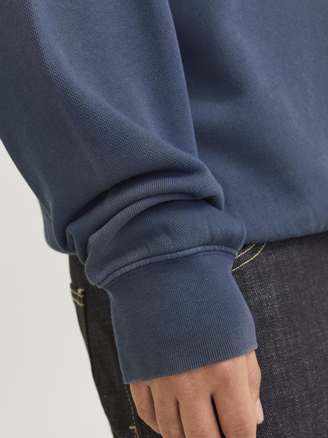 model_shot-detail