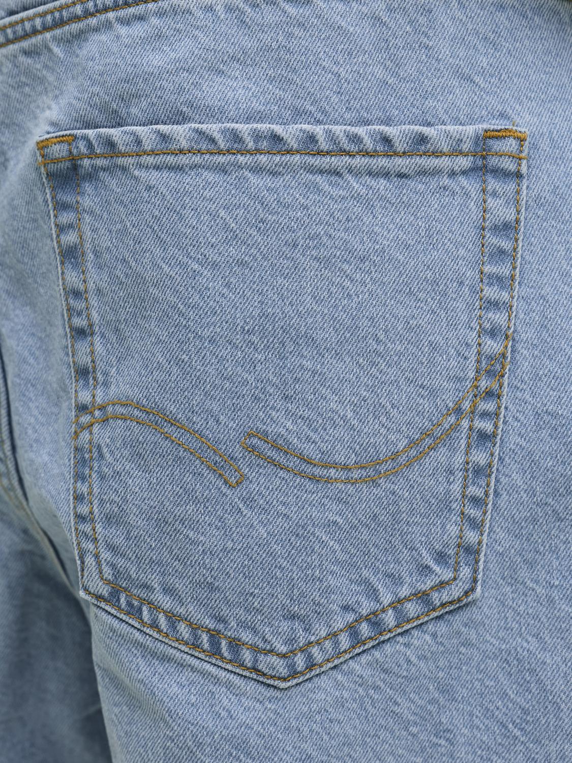 model_shot-detail