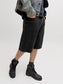 model_shot-creative
