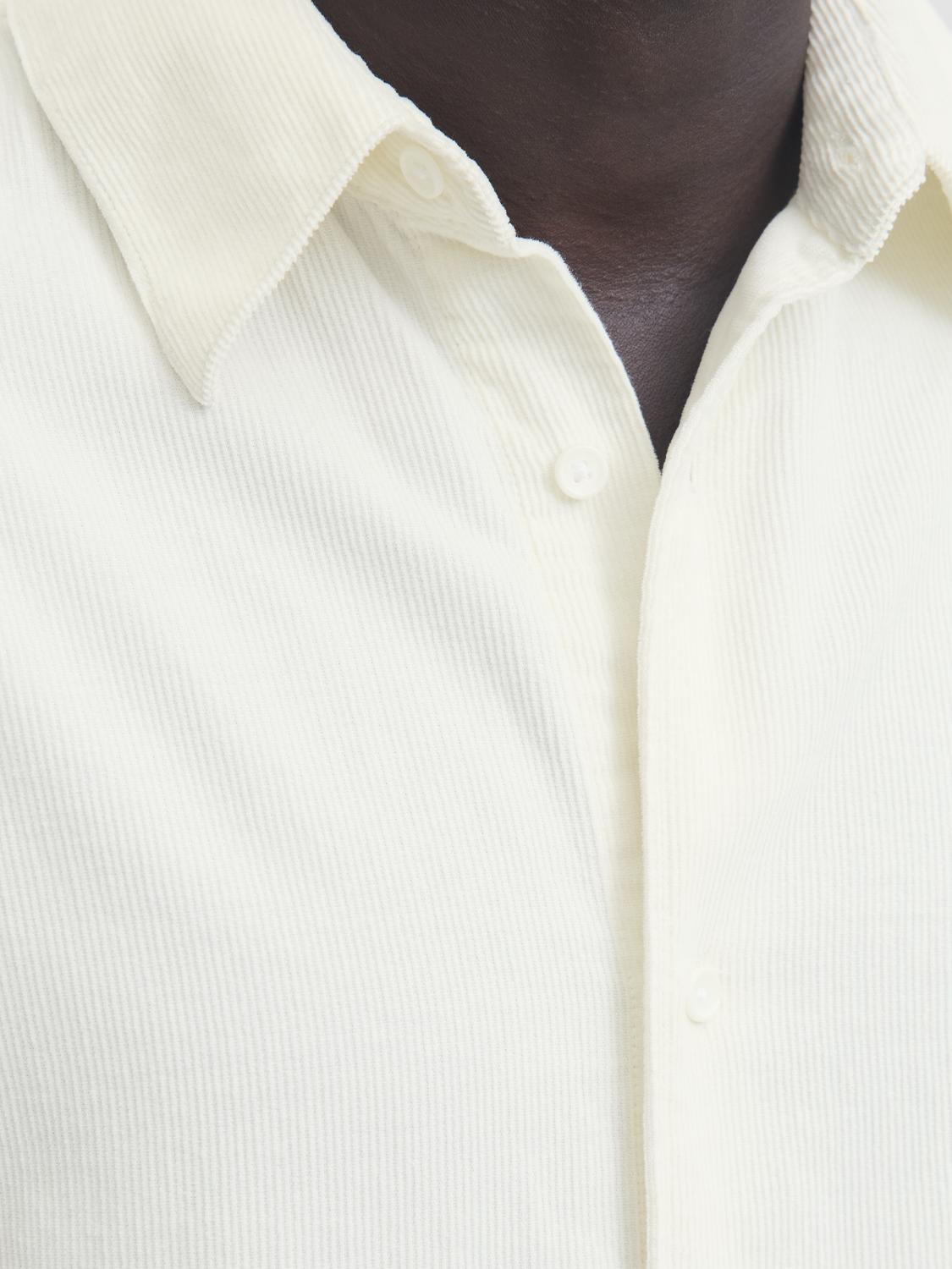 model_shot-detail