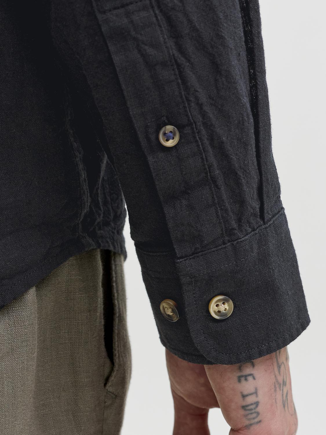 model_shot-detail