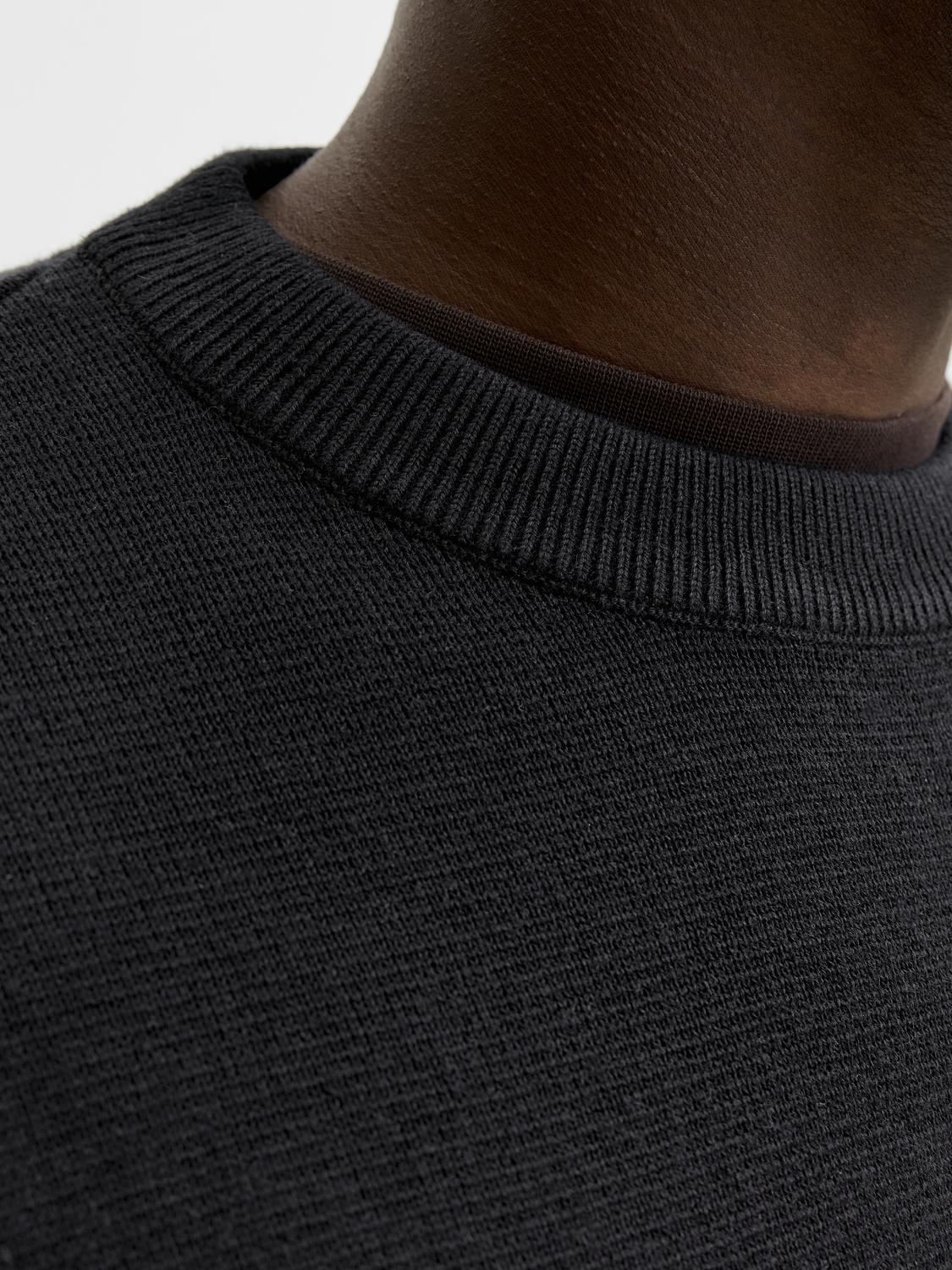 model_shot-detail