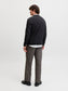 model_shot-back