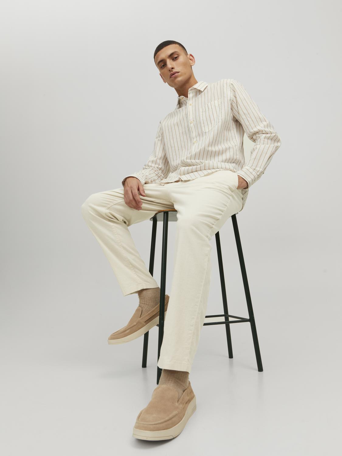 model_shot-creative
