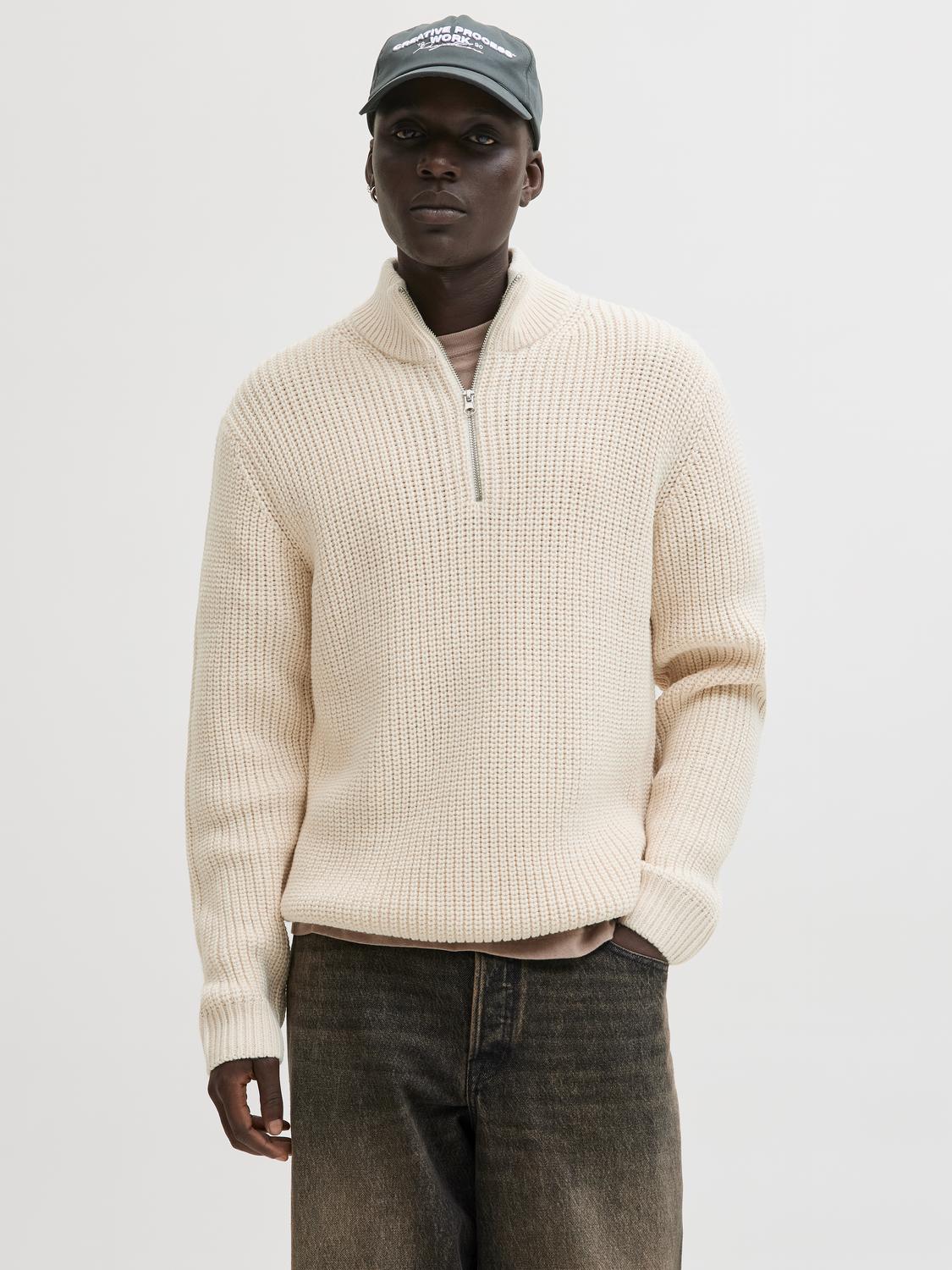 model_shot-front