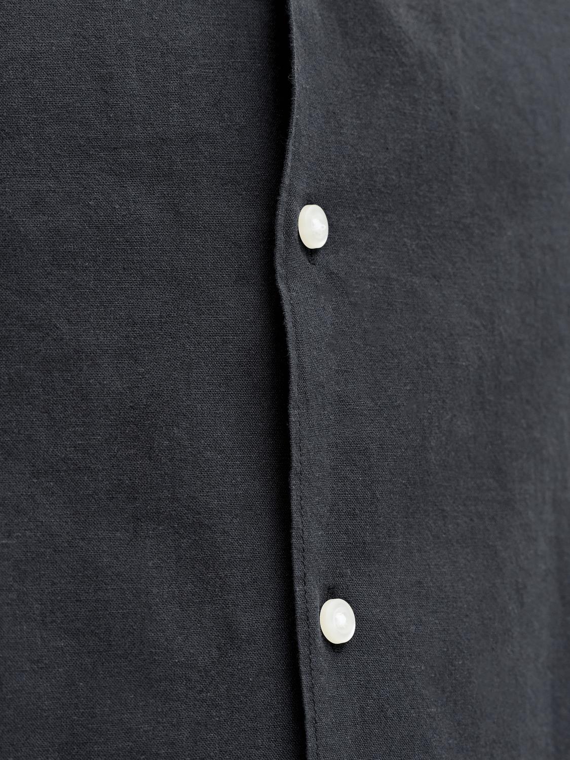 model_shot-detail