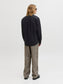 model_shot-back